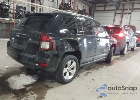 2016 Jeep Compass Sport из США, поврежденный, VIN 1C4NJDBB8GD782544